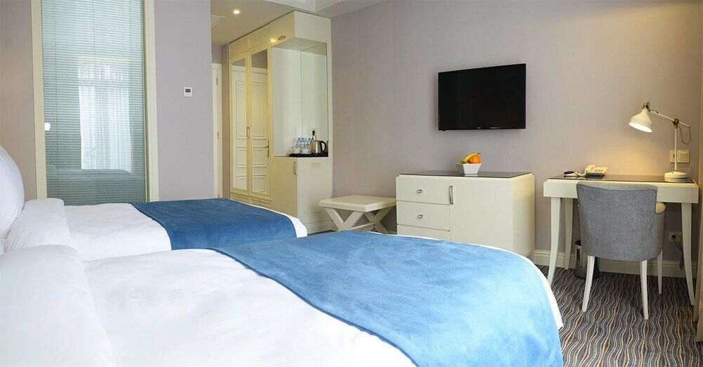 City Avenue Hotel 4*